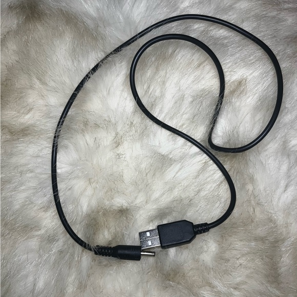 D-Tech Minnie Mouse Speaker - Picture 4 of 5